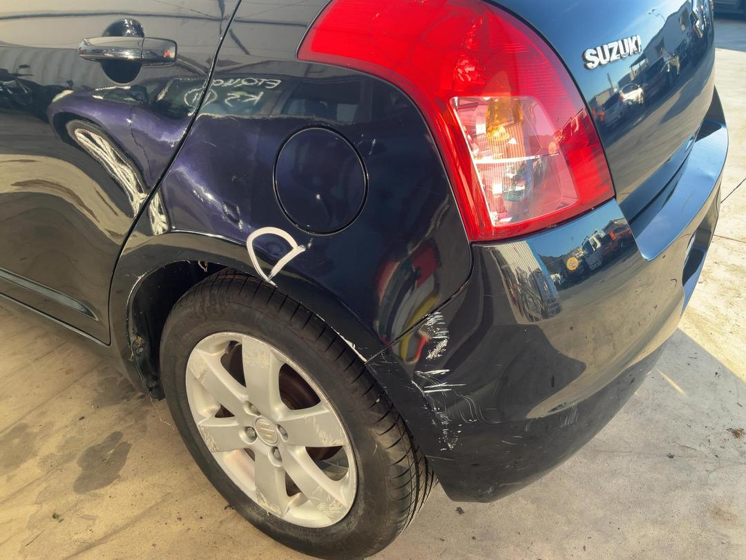 Photo '19' of Suzuki Swift Glxh2 LTD