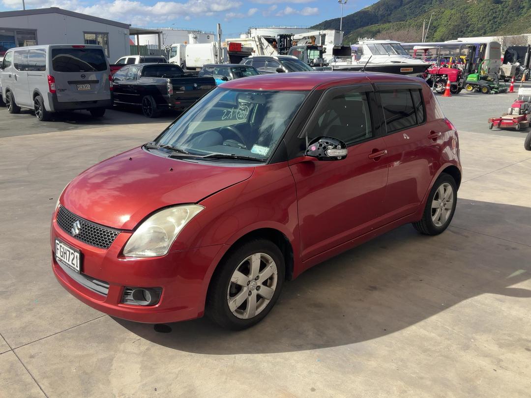 Photo '4' of Suzuki Swift Photo '4' of Suzuki Swift