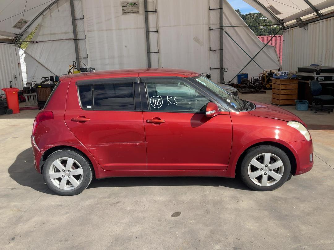 Photo '9' of Suzuki Swift Photo '9' of Suzuki Swift