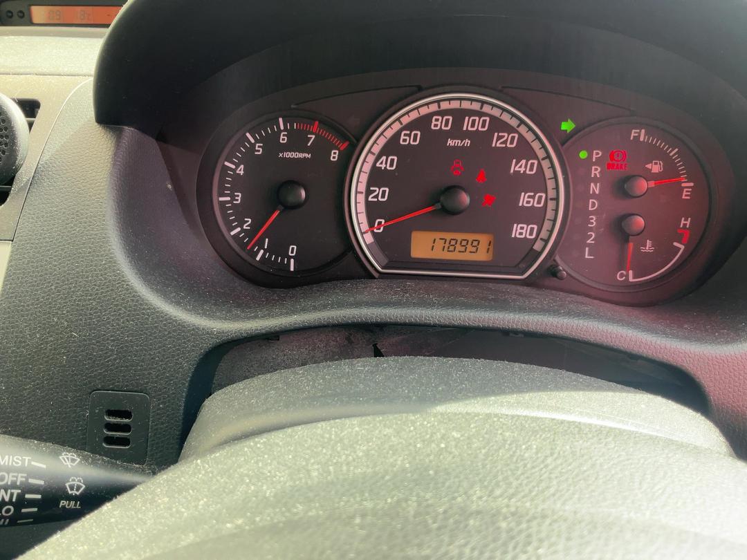 Photo '17' of Suzuki Swift Photo '17' of Suzuki Swift