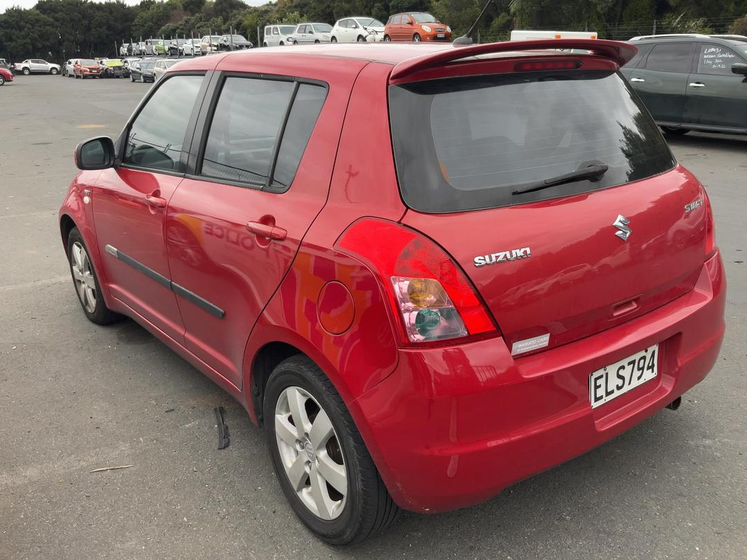 Photo '3' of Suzuki Swift Glxha2 LTD Photo '3' of Suzuki Swift Glxha2 LTD