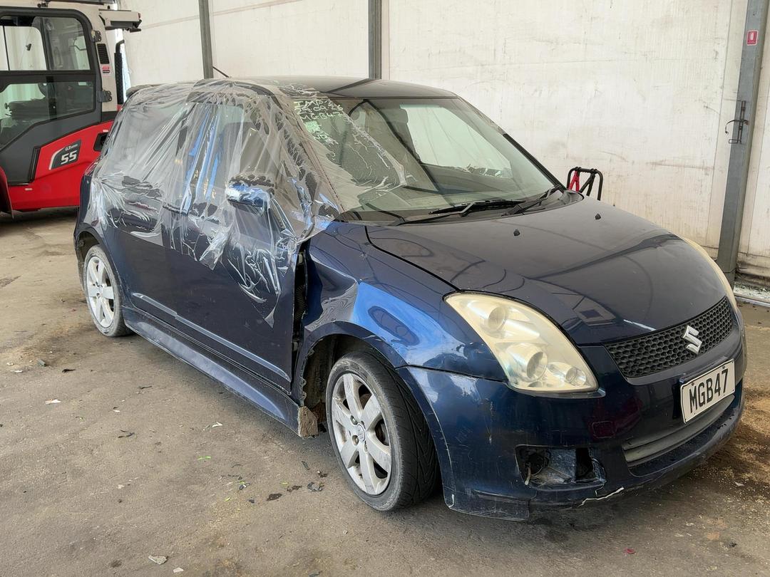 Photo '2' of Suzuki Swift Photo '2' of Suzuki Swift