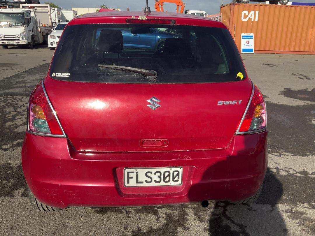 Photo '6' of Suzuki Swift Photo '6' of Suzuki Swift
