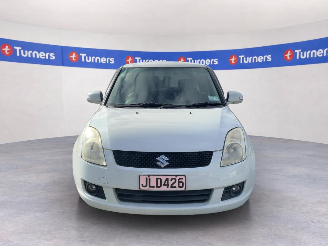 Photo '2' of Suzuki Swift Photo '2' of Suzuki Swift