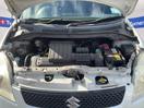 Thumbnail '11' of Suzuki Swift