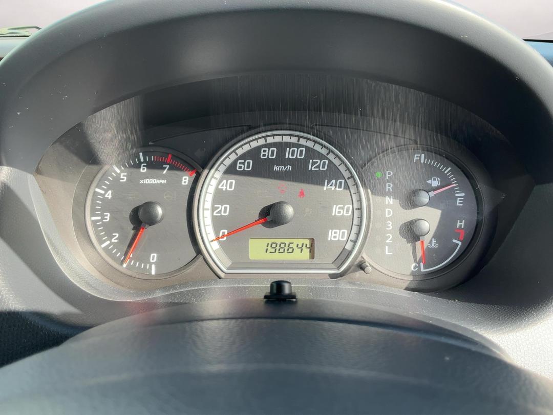 Photo '19' of Suzuki Swift Photo '19' of Suzuki Swift