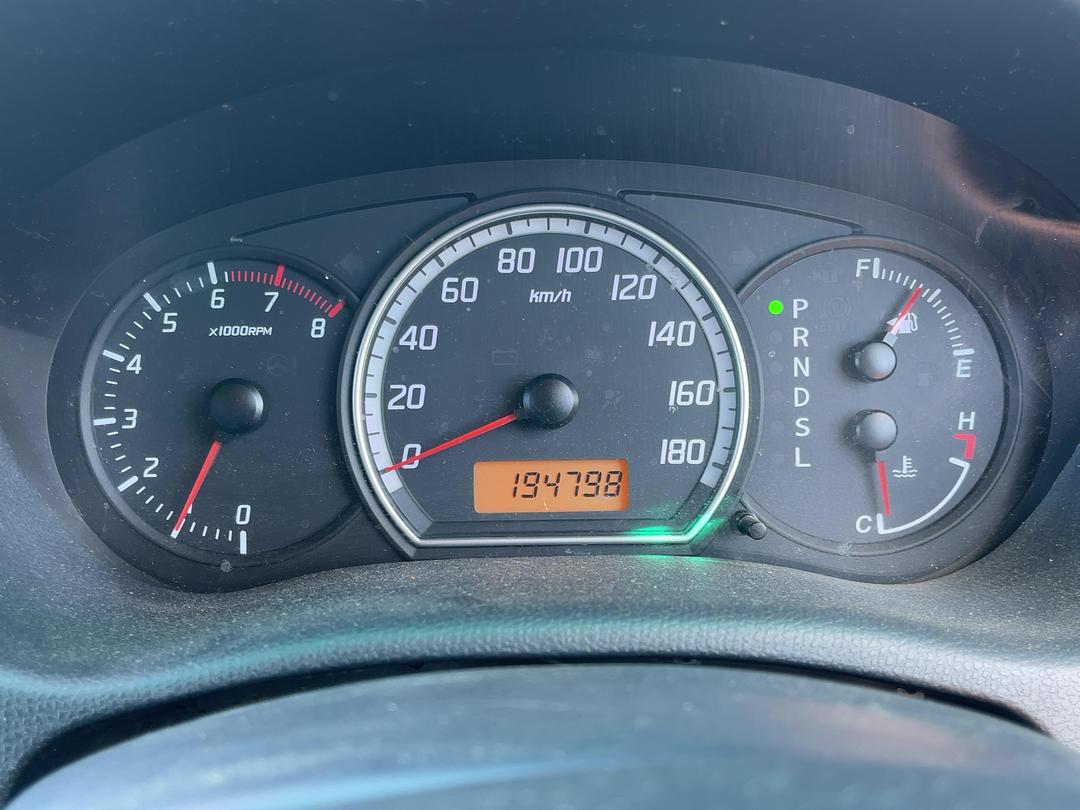 Photo '19' of Suzuki Swift Photo '19' of Suzuki Swift