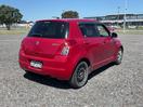 Thumbnail '6' of Suzuki Swift