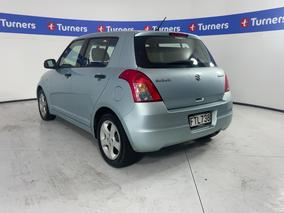 Photo '5' of Suzuki Swift