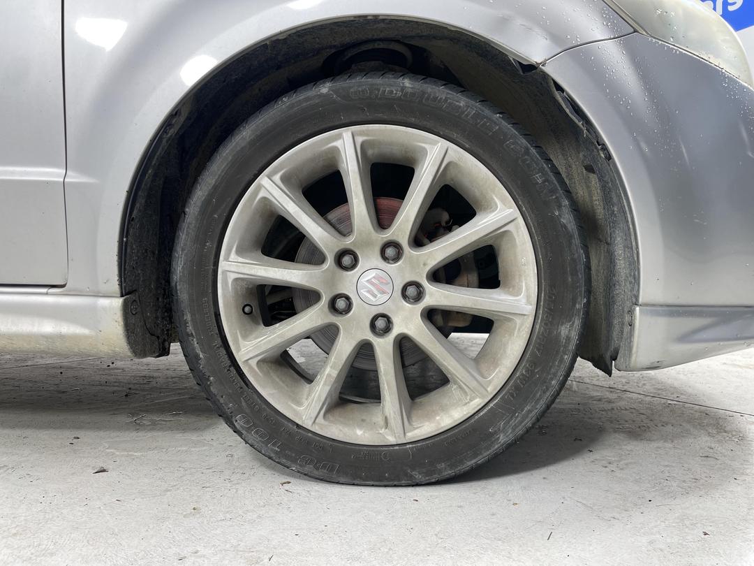 Photo '2' of Suzuki SX4