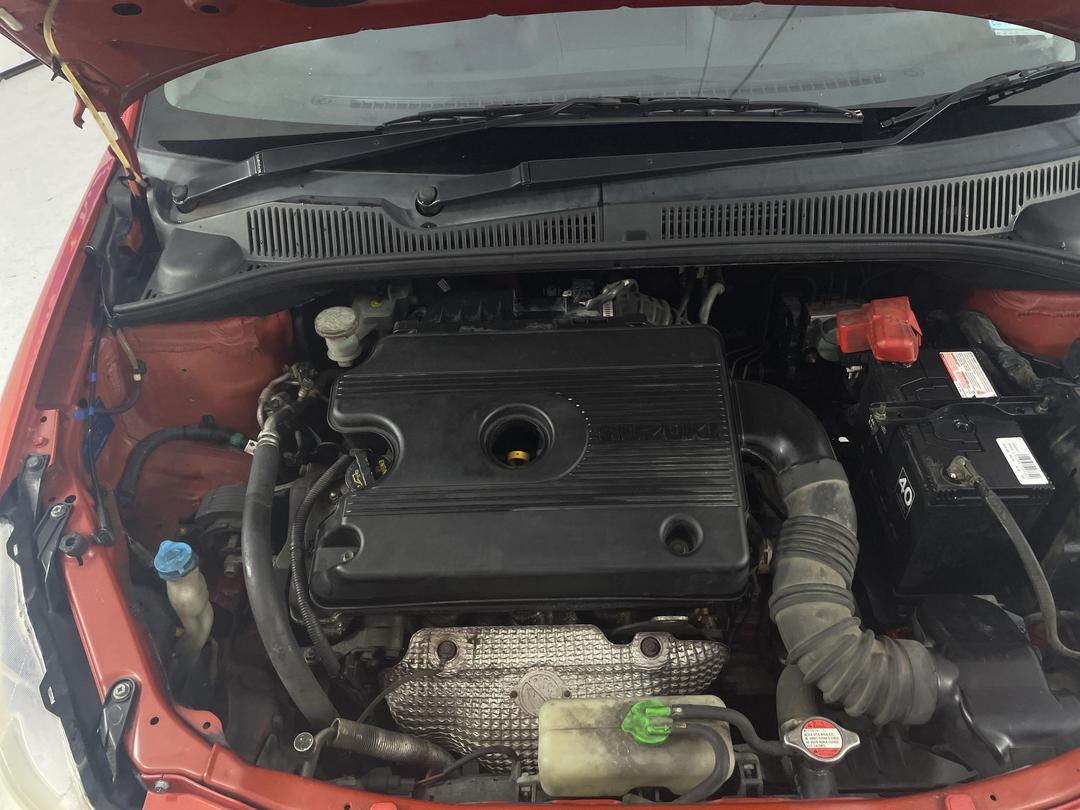 Photo '13' of Suzuki SX4