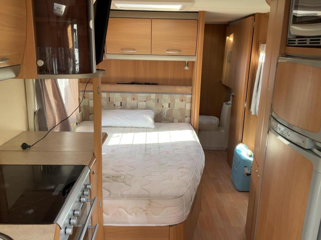 Photo '19' of Swift Conqueror 630 Caravan - Tandem Photo '19' of Swift Conqueror 630 Caravan - Tandem
