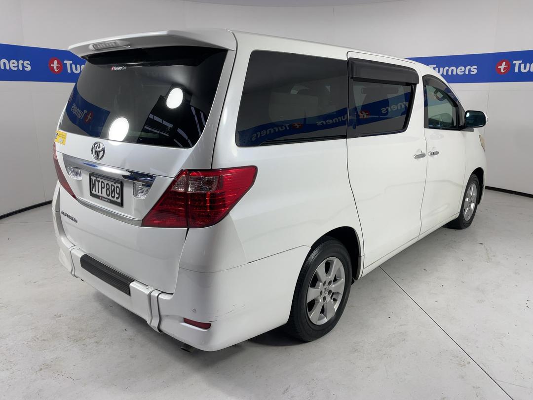 Photo '7' of Toyota Alphard