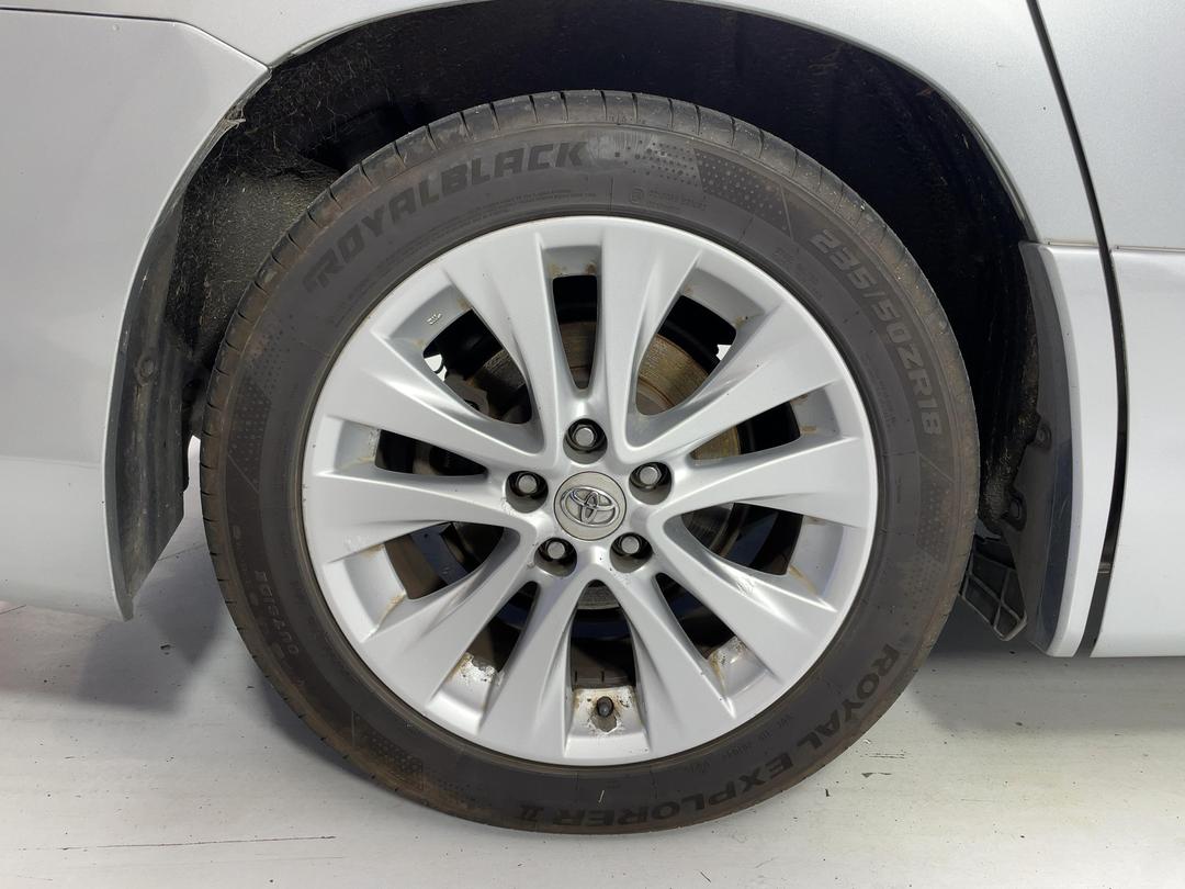 Photo '8' of Toyota Alphard Vellfire Photo '8' of Toyota Alphard Vellfire