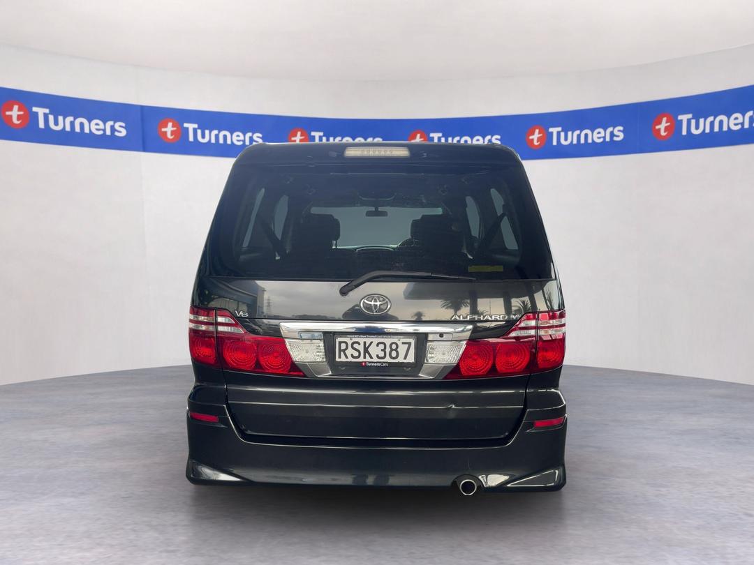 Photo '6' of Toyota Alphard