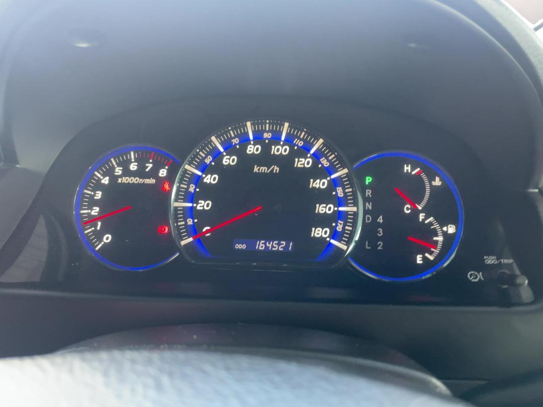 Photo '21' of Toyota Alphard