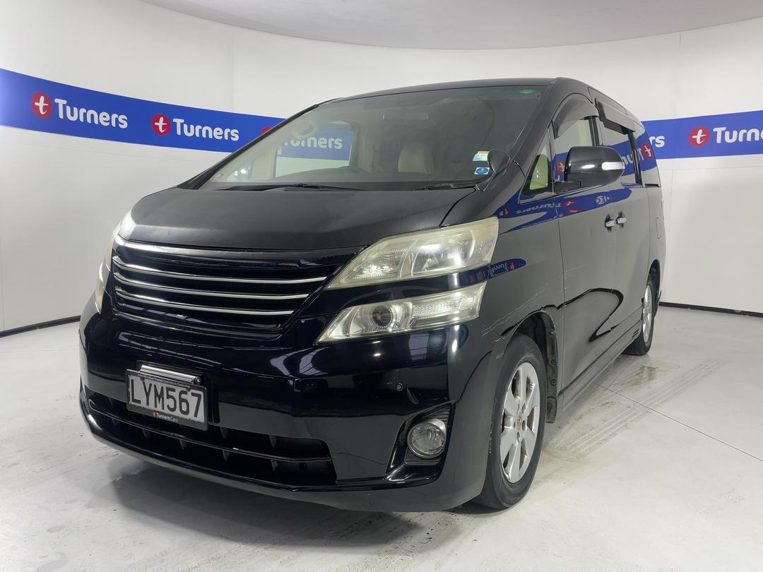 Photo '4' of Toyota Alphard