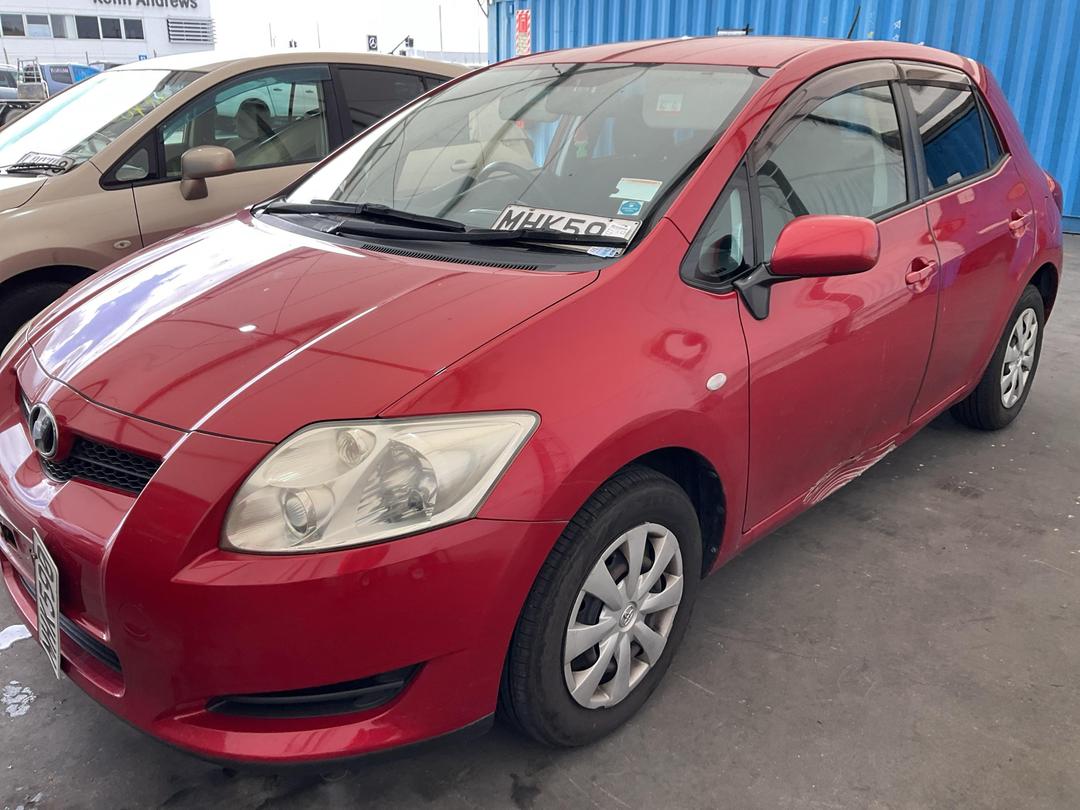 Photo '2' of Toyota Auris