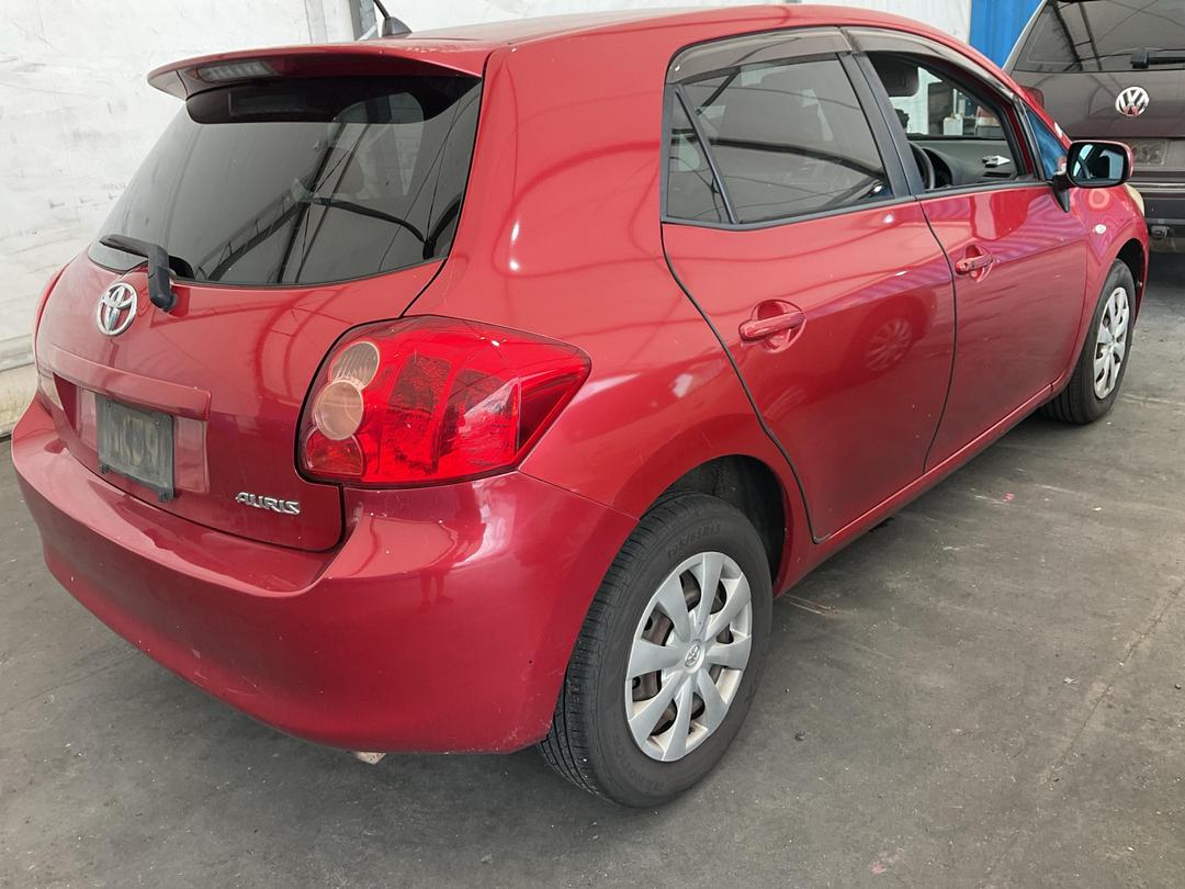 Photo '5' of Toyota Auris