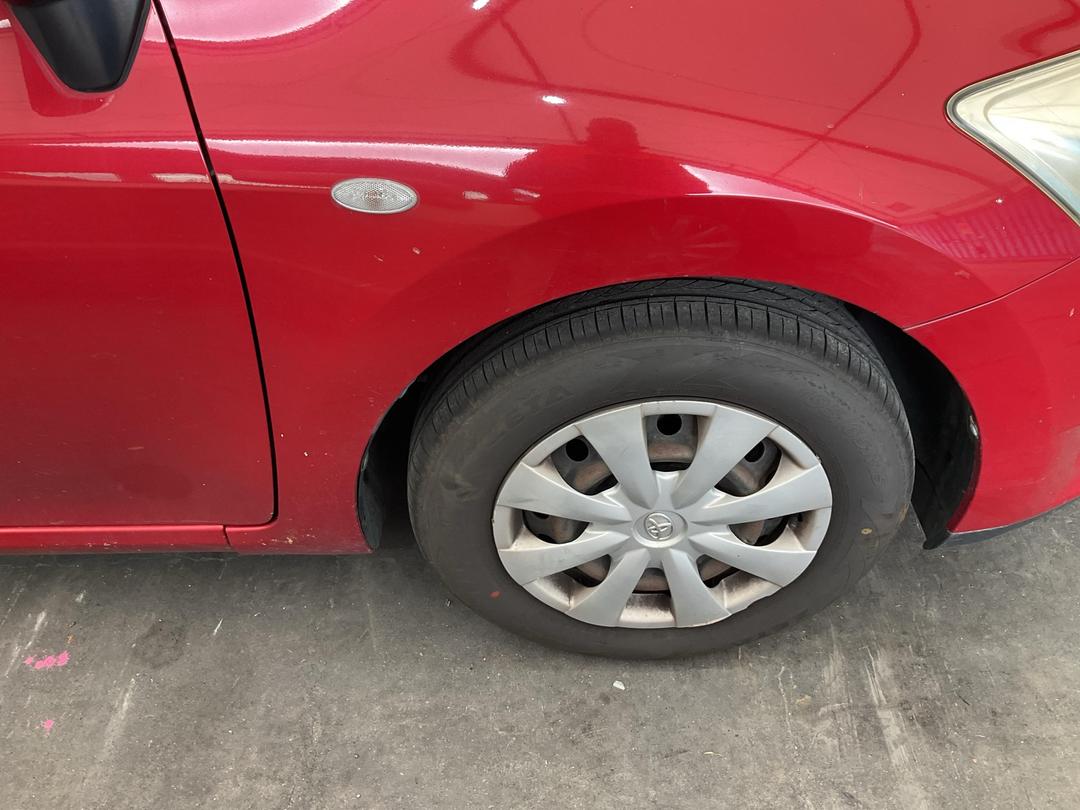 Photo '16' of Toyota Auris