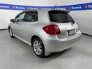 Thumbnail '5' of Toyota Auris