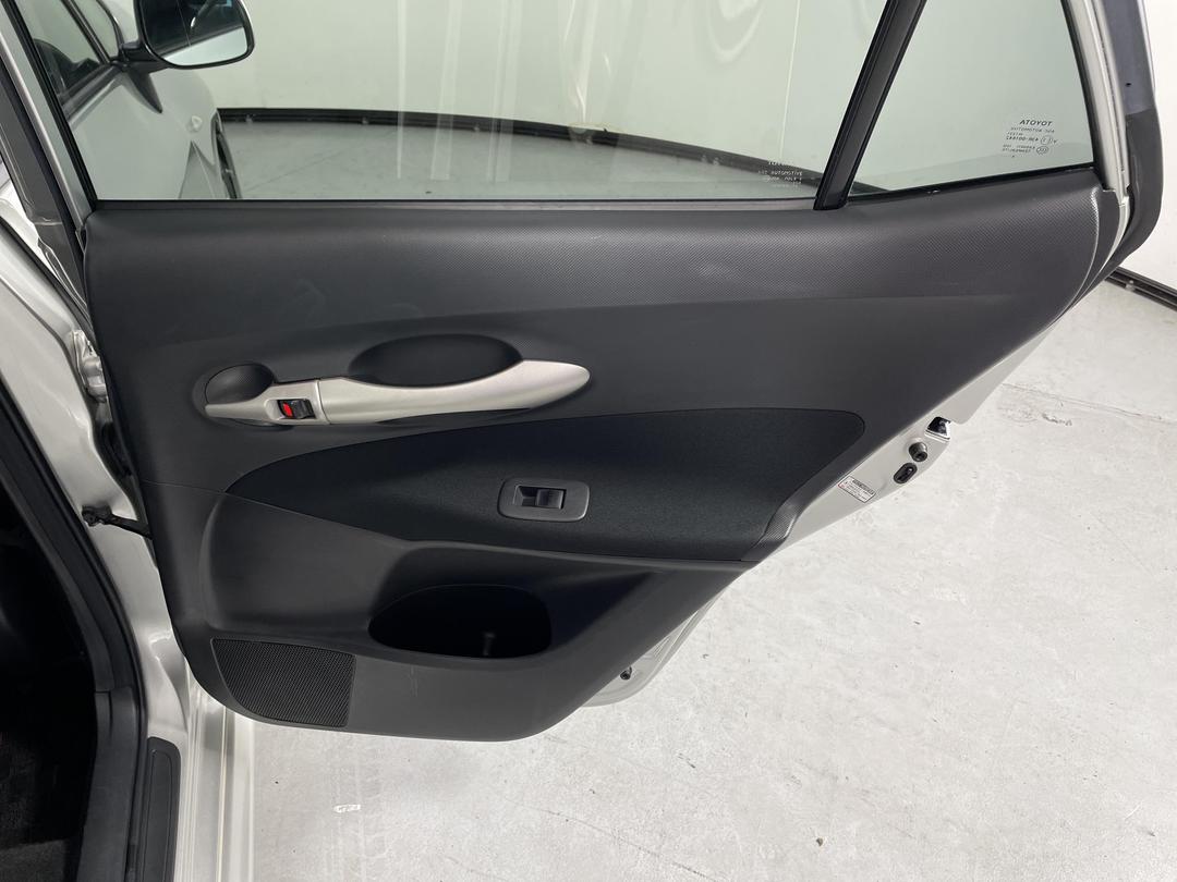 Photo '19' of Toyota Auris