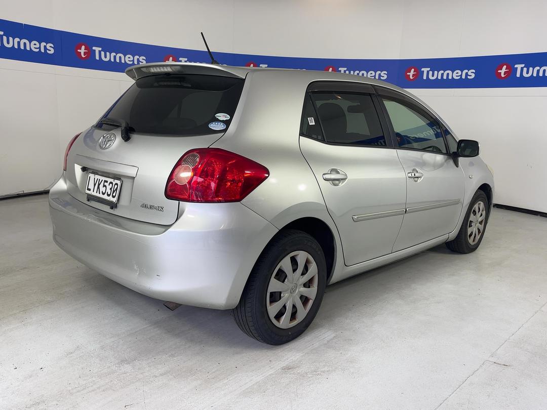 Photo '5' of Toyota Auris Photo '5' of Toyota Auris