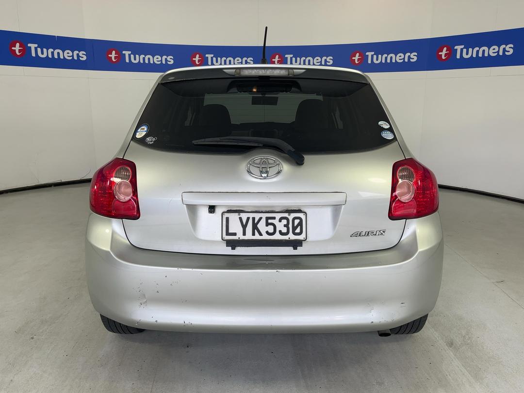 Photo '6' of Toyota Auris Photo '6' of Toyota Auris