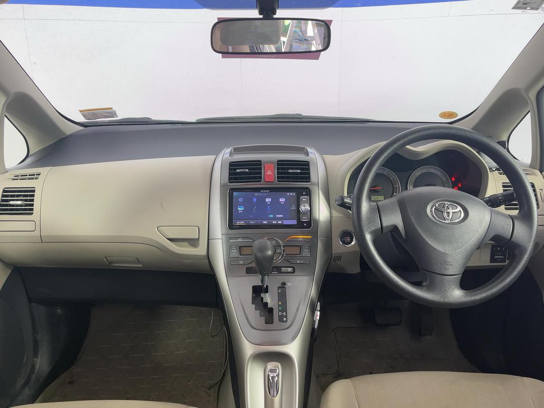Photo '13' of Toyota Auris Photo '13' of Toyota Auris