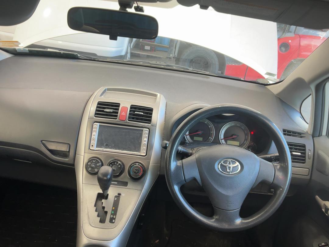 Photo '23' of Toyota Auris Photo '23' of Toyota Auris