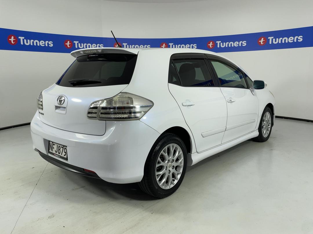 Photo '7' of Toyota Blade