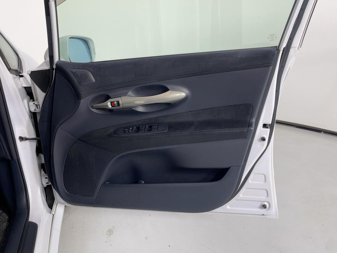 Photo '15' of Toyota Blade