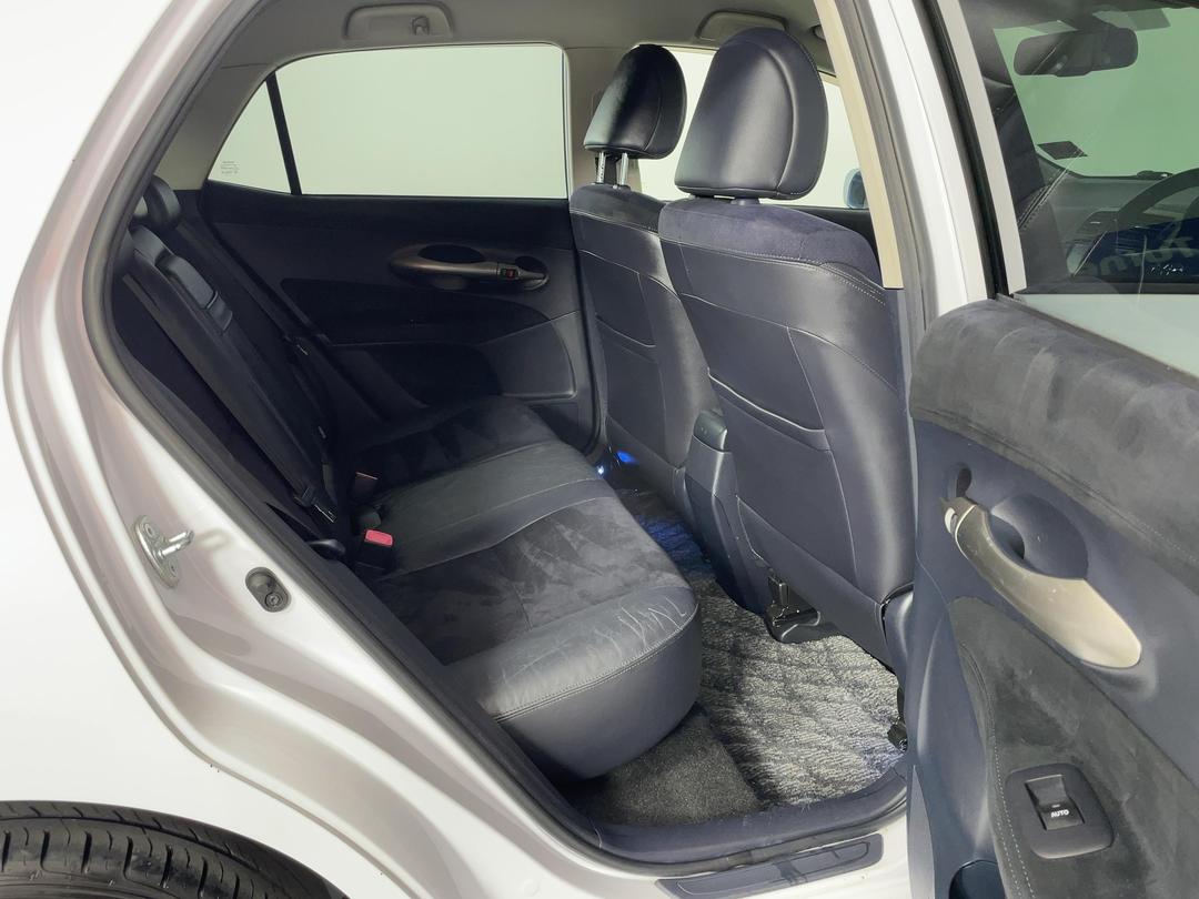Photo '20' of Toyota Blade