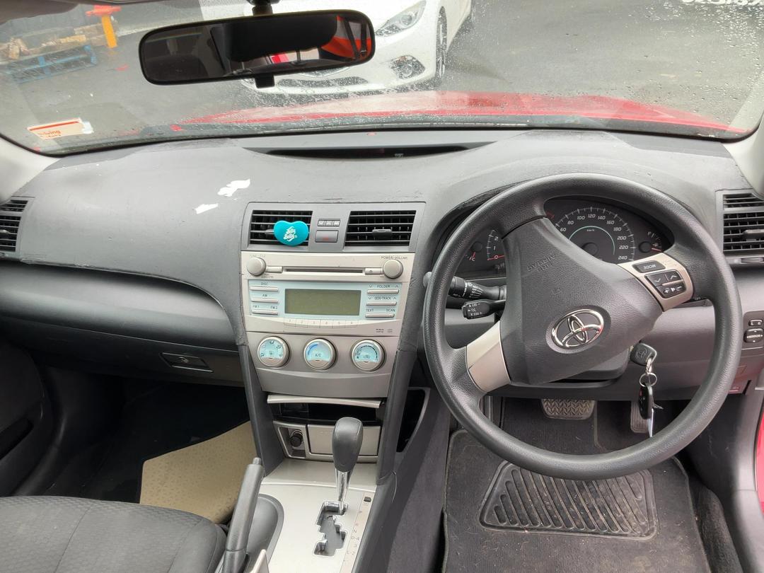 Photo '15' of Toyota Camry GL Photo '15' of Toyota Camry GL