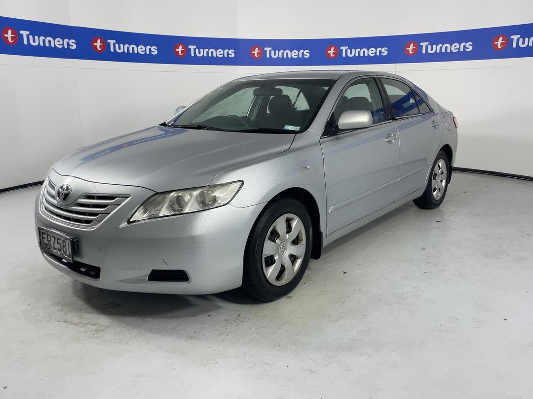 Photo '4' of Toyota Camry