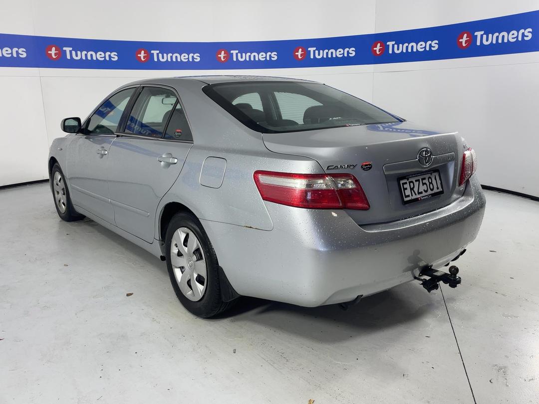 Photo '5' of Toyota Camry