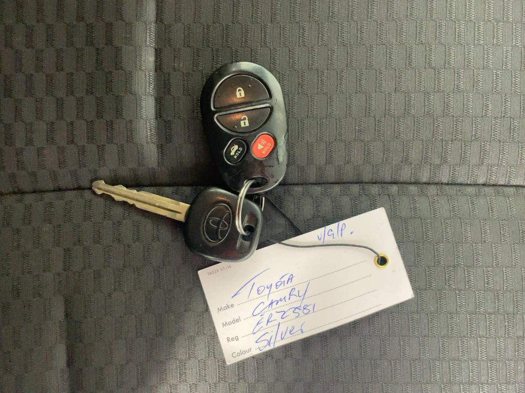 Photo '22' of Toyota Camry