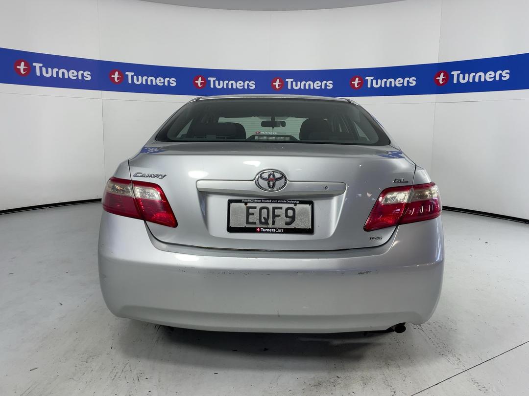 Photo '6' of Toyota Camry