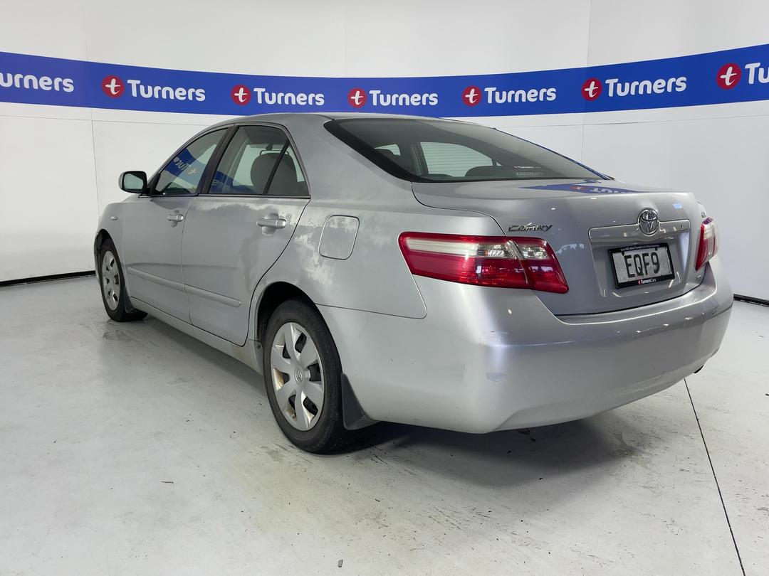 Photo '5' of Toyota Camry