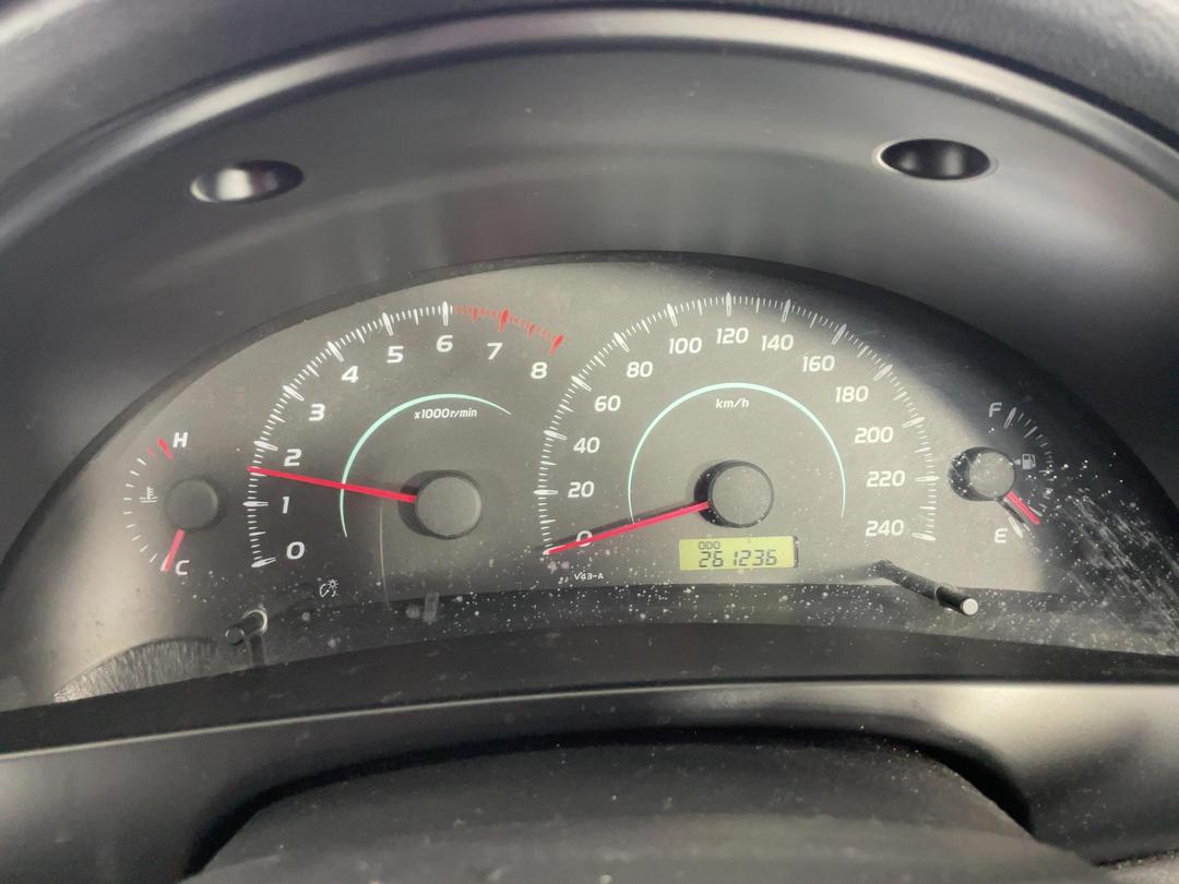 Photo '21' of Toyota Camry