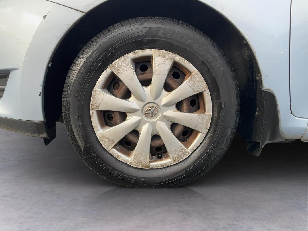 Photo '10' of Toyota Corolla