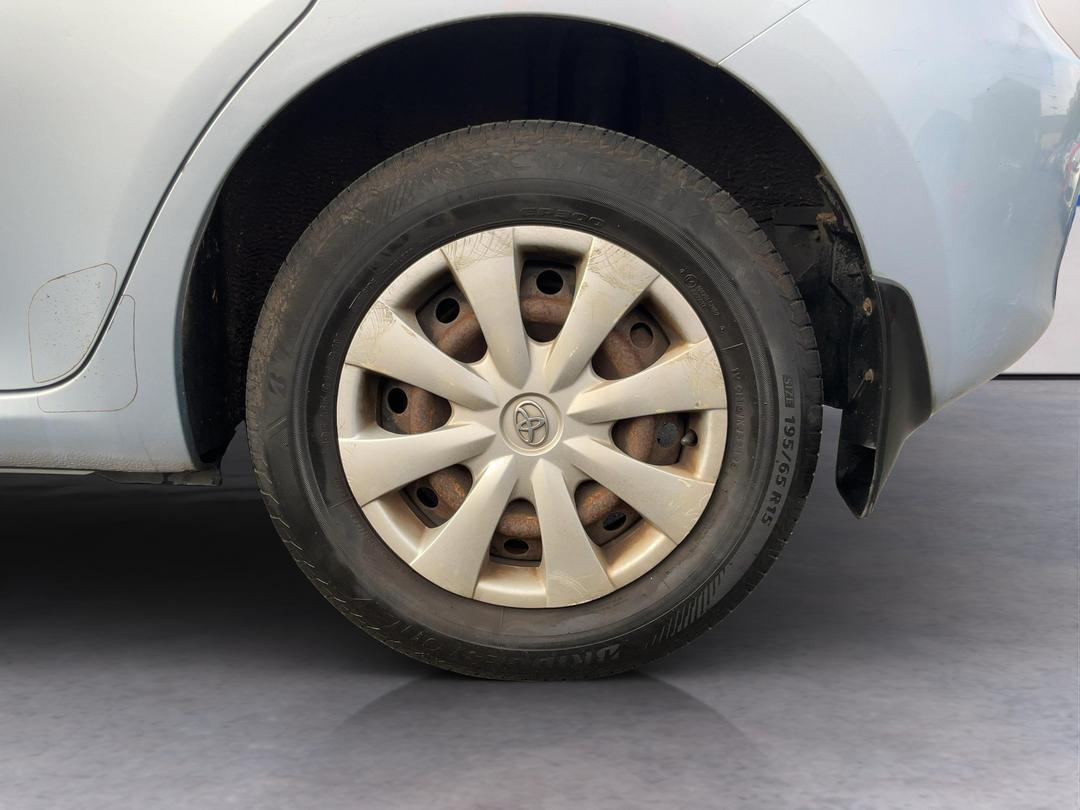 Photo '11' of Toyota Corolla