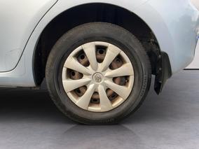 Photo '11' of Toyota Corolla
