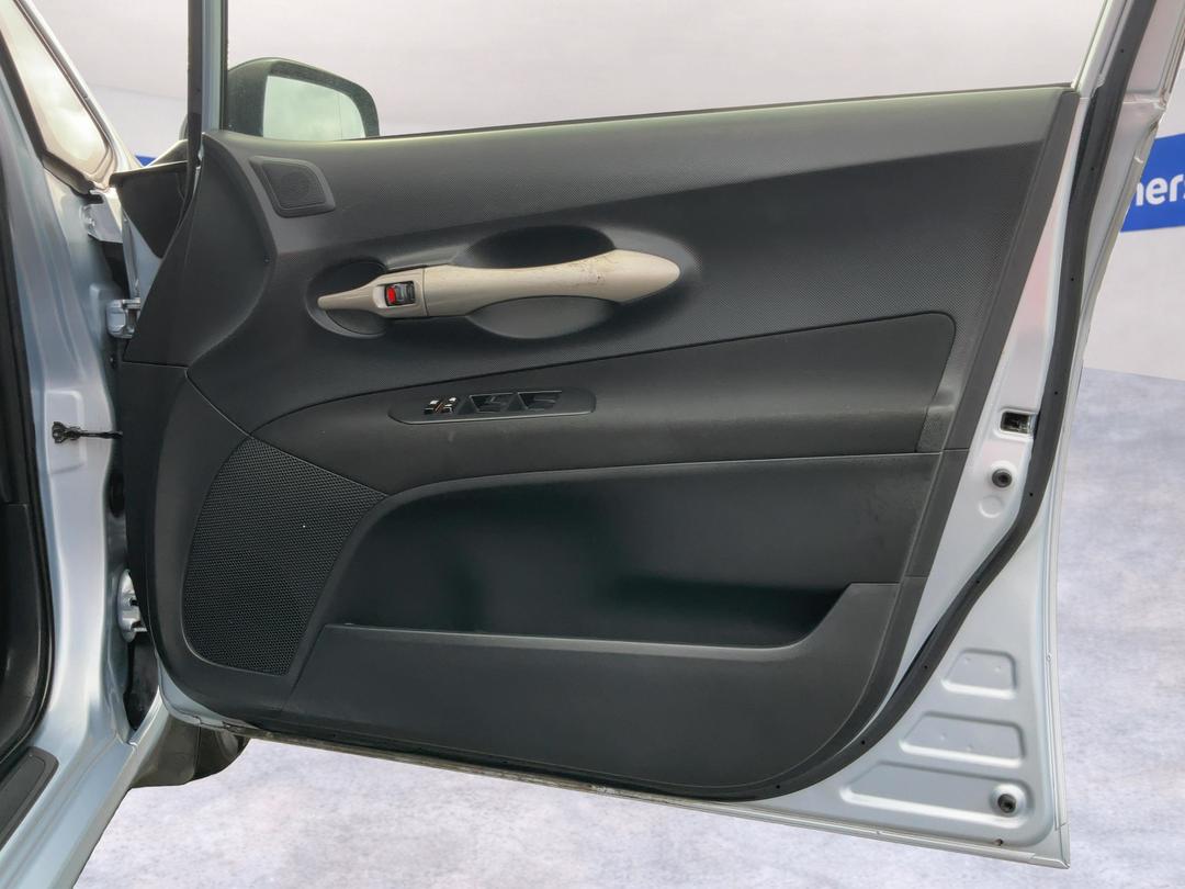 Photo '15' of Toyota Corolla