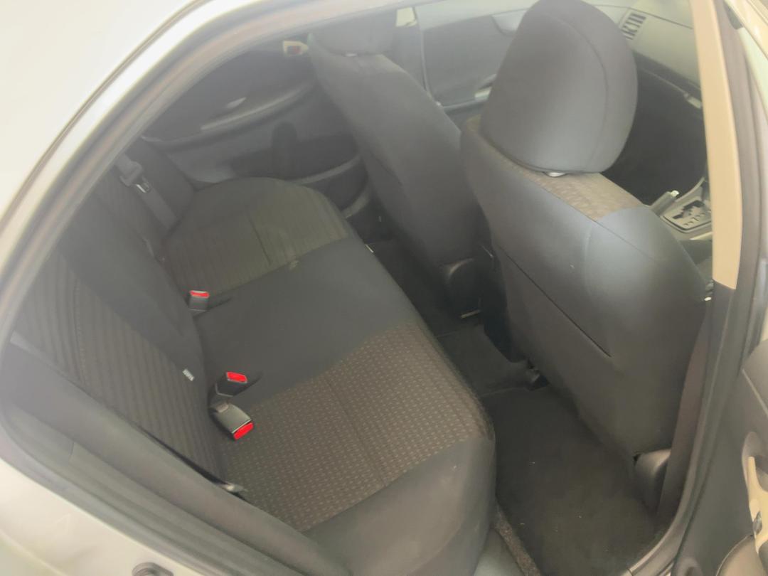 Photo '20' of Toyota Corolla GX Photo '20' of Toyota Corolla GX