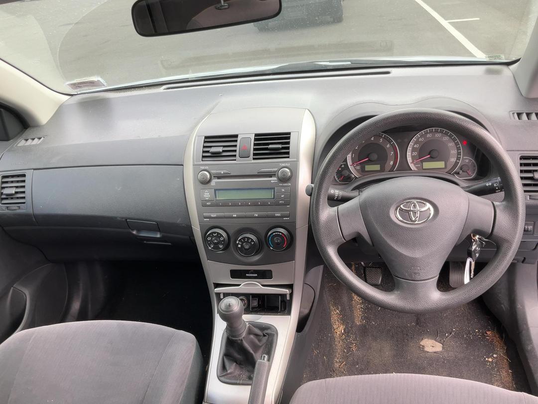 Photo '17' of Toyota Corolla Photo '17' of Toyota Corolla