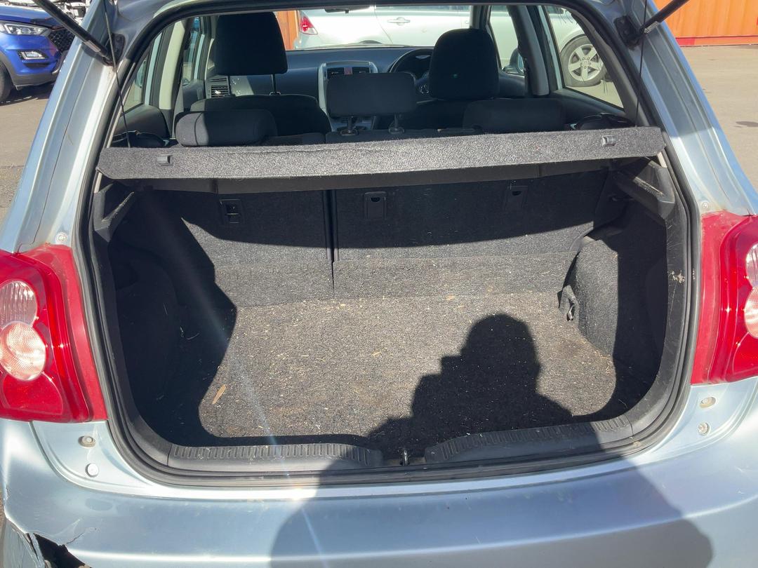 Photo '15' of Toyota Corolla GX Photo '15' of Toyota Corolla GX