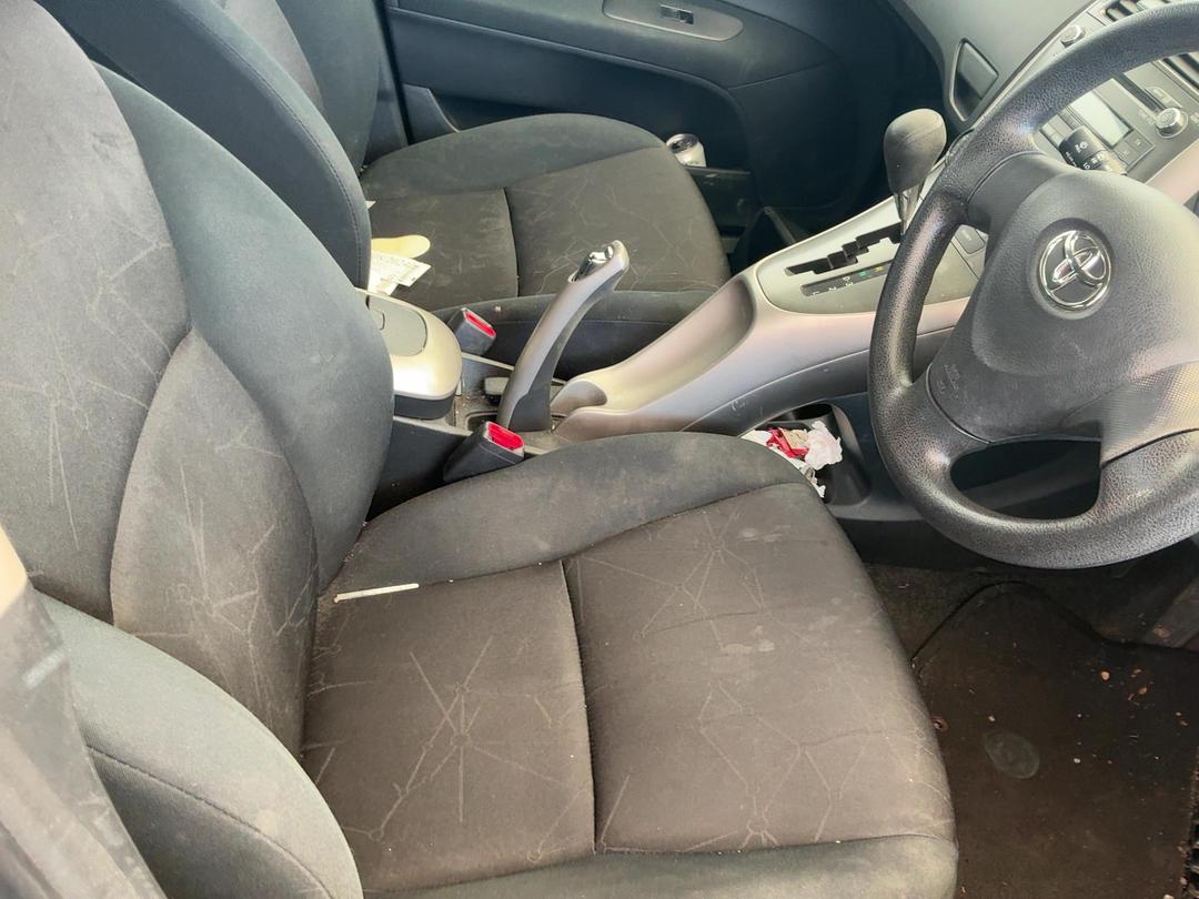 Photo '17' of Toyota Corolla GX Photo '17' of Toyota Corolla GX