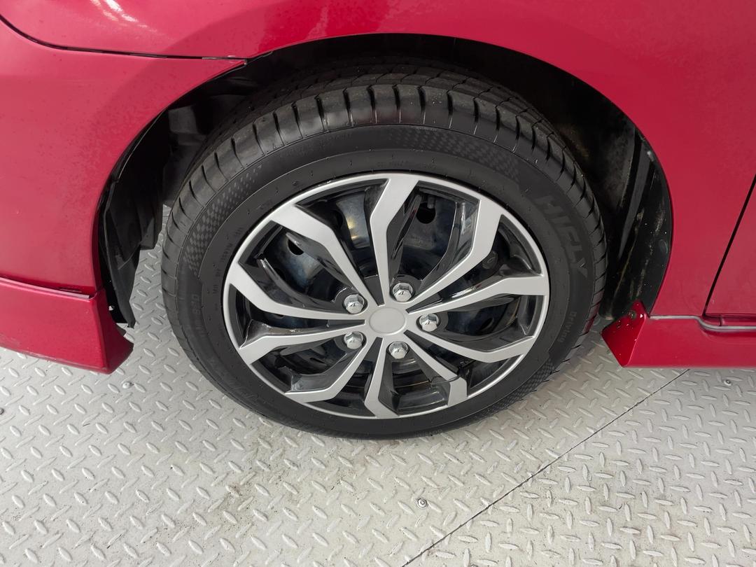 Photo '10' of Toyota Corolla Fielder