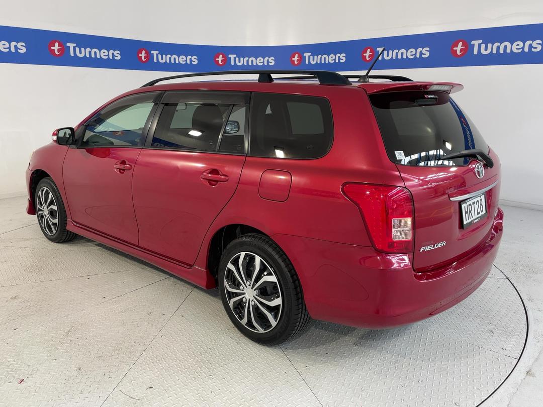 Photo '5' of Toyota Corolla Fielder